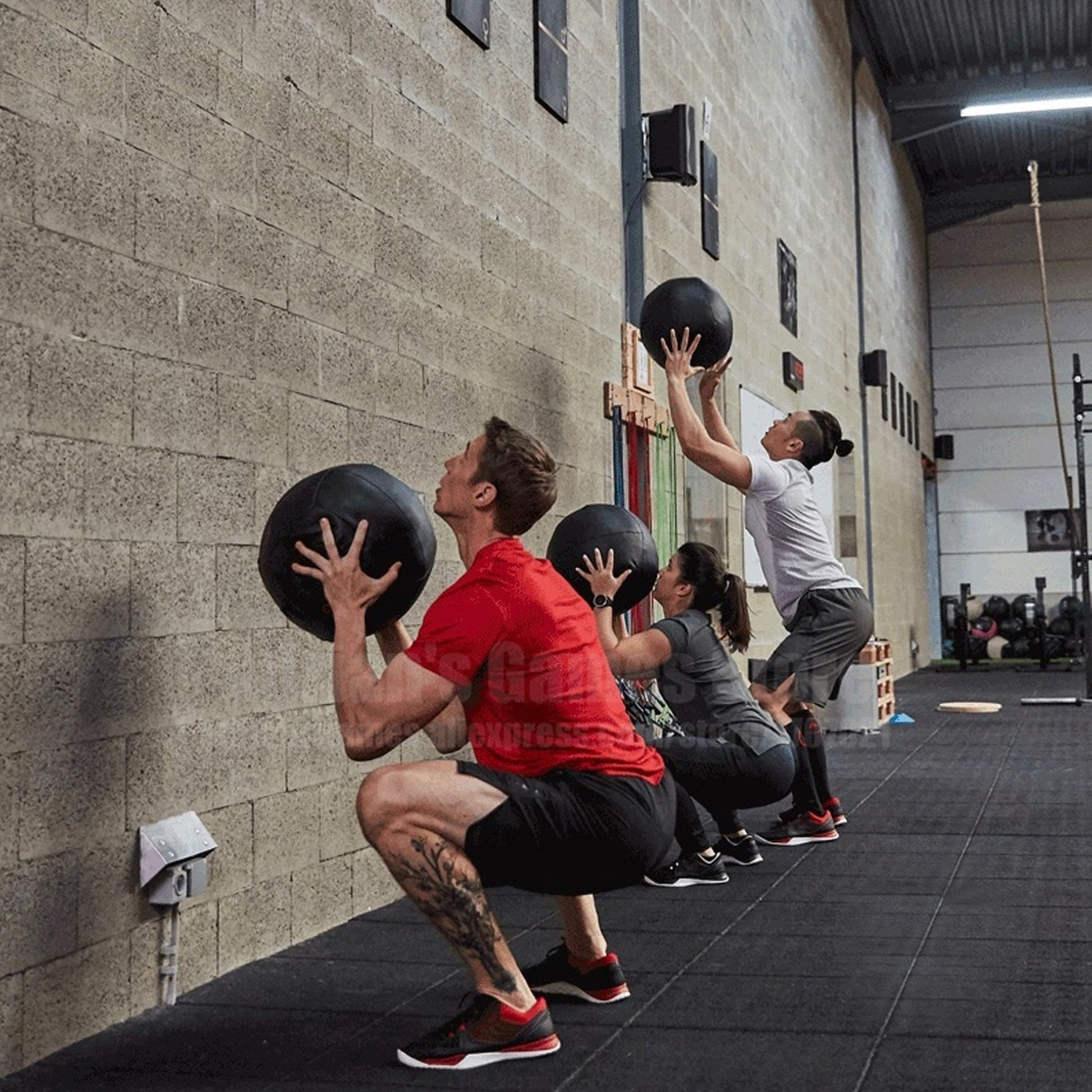 3–12 kg No‑Bounce Vinyl Wall Balls – Durable, Textured Grip for Explosive Strength Training at Home