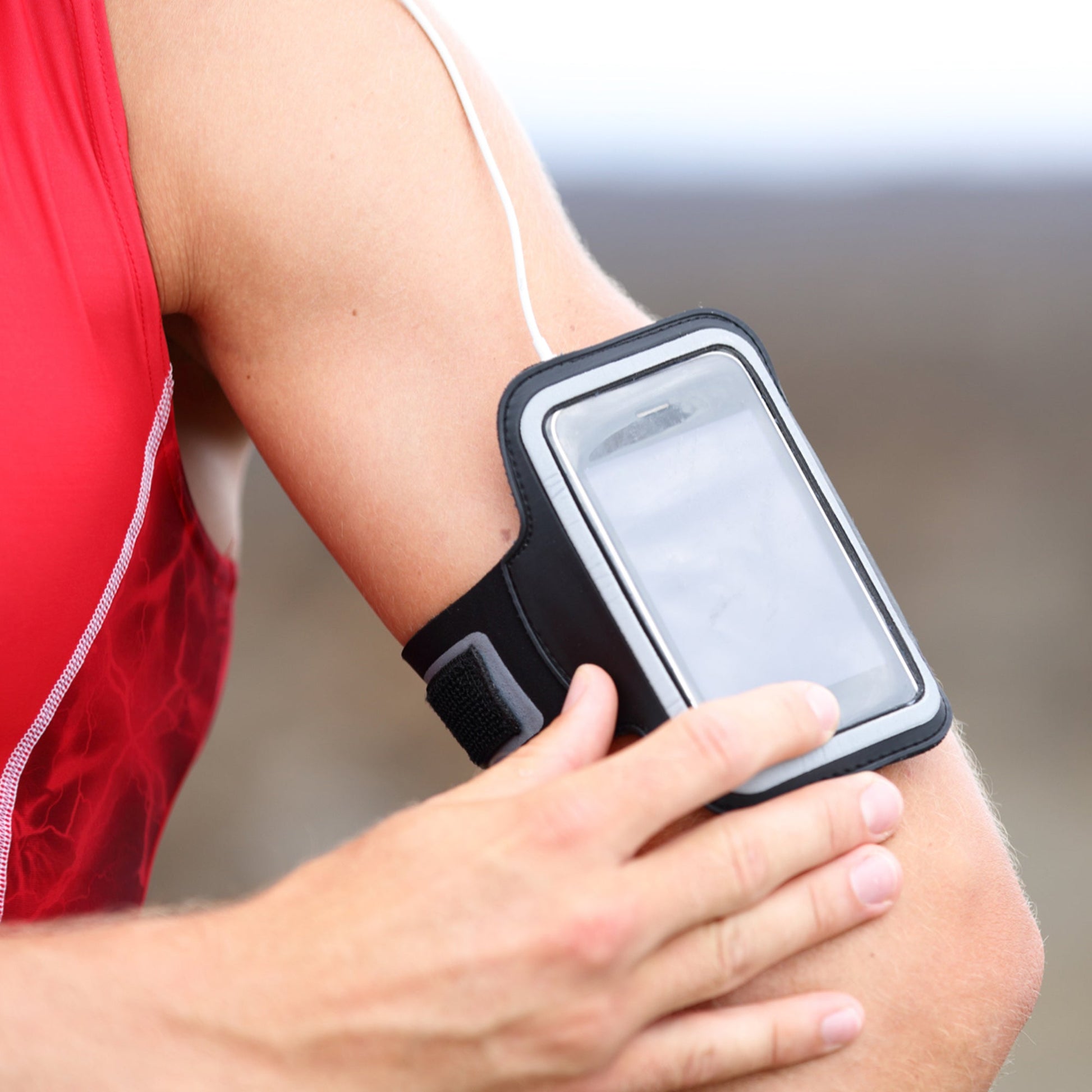 Waterproof Sports Armband Phone Holder – Reflective Strips, Elastic Fit up to 7" for Running & Gym