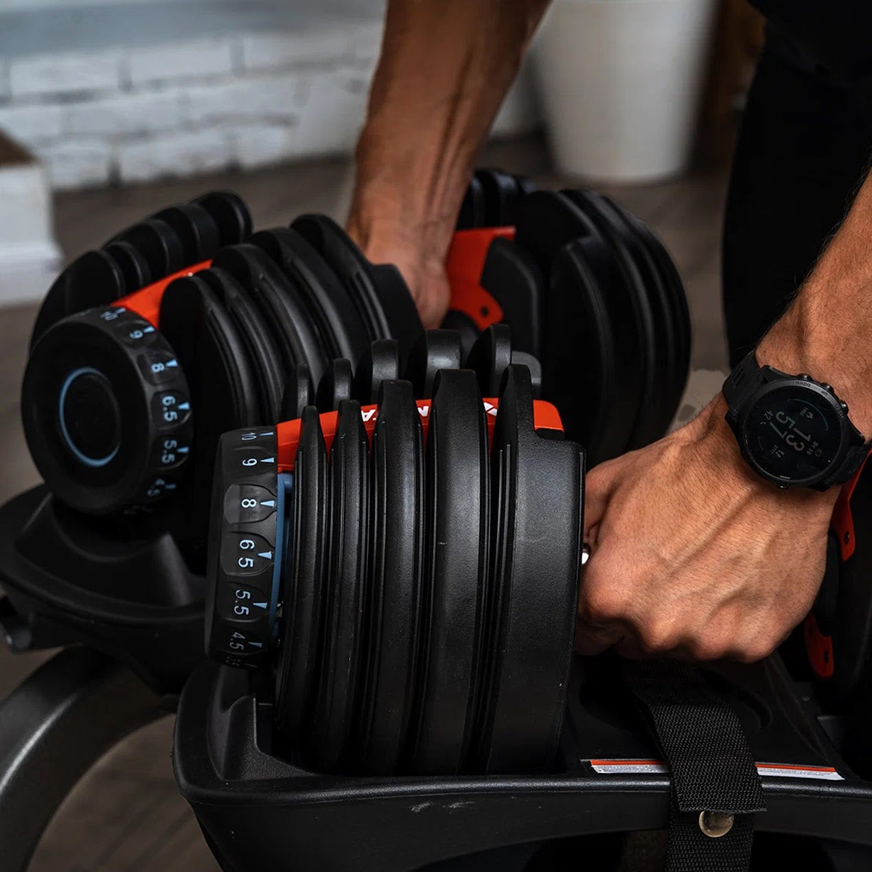 Adjustable Dumbbell Stand & Optional 24 kg / 40 kg Dial-Weight Dumbbells – Steel Space‑Saving Rack for Home Gym Strength Training